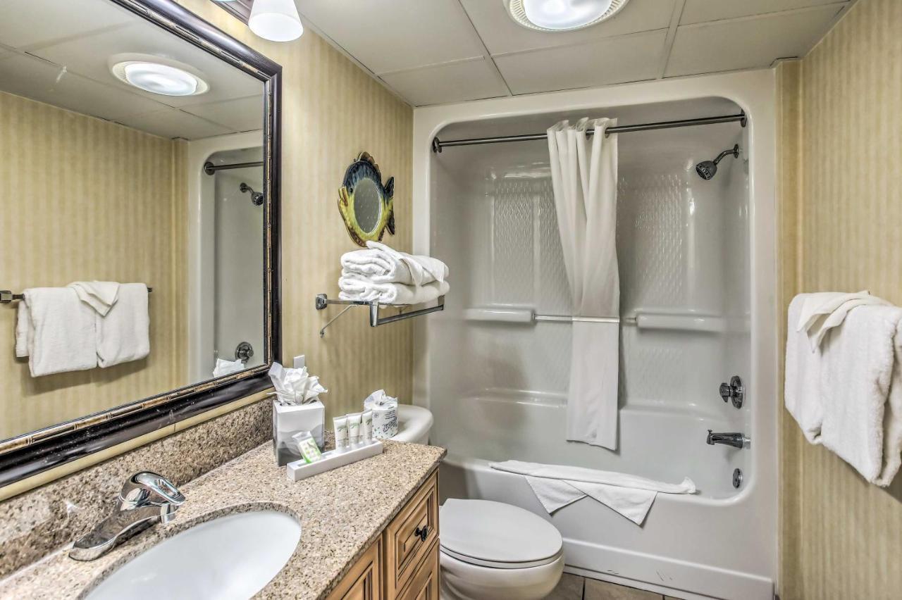 Ocean View Apt And Access To Pool, Beach And More Myrtle Beach Exteriör bild